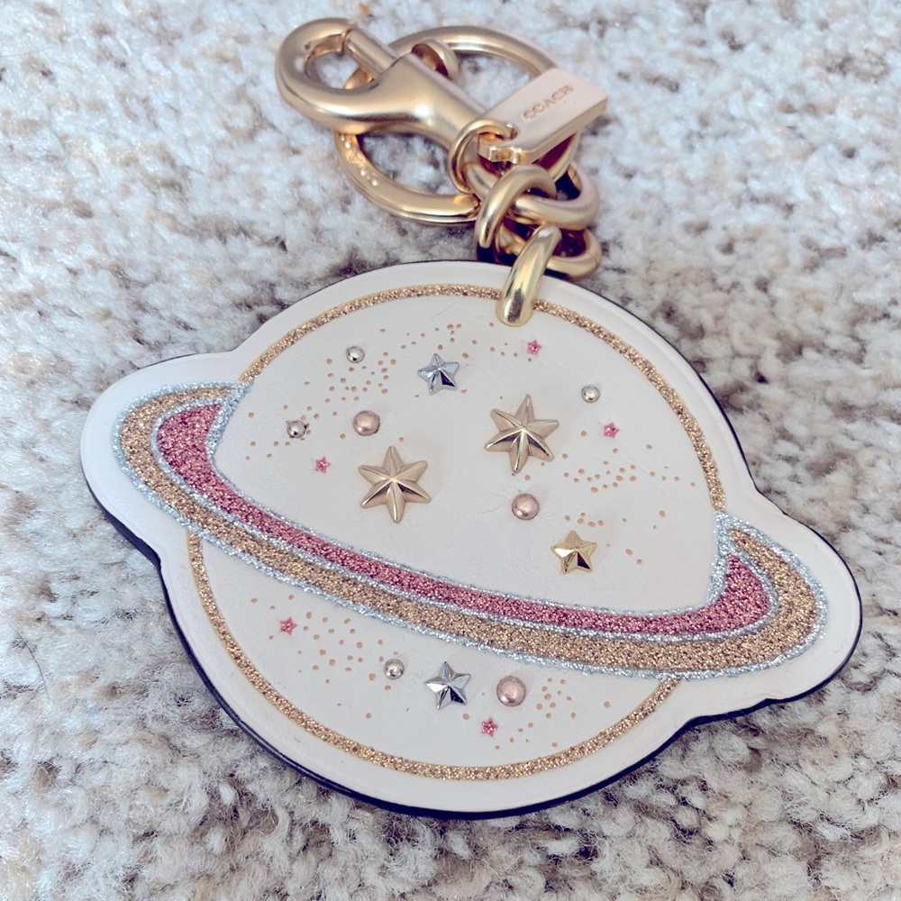 NWOT Coach Saturn bag charm gold